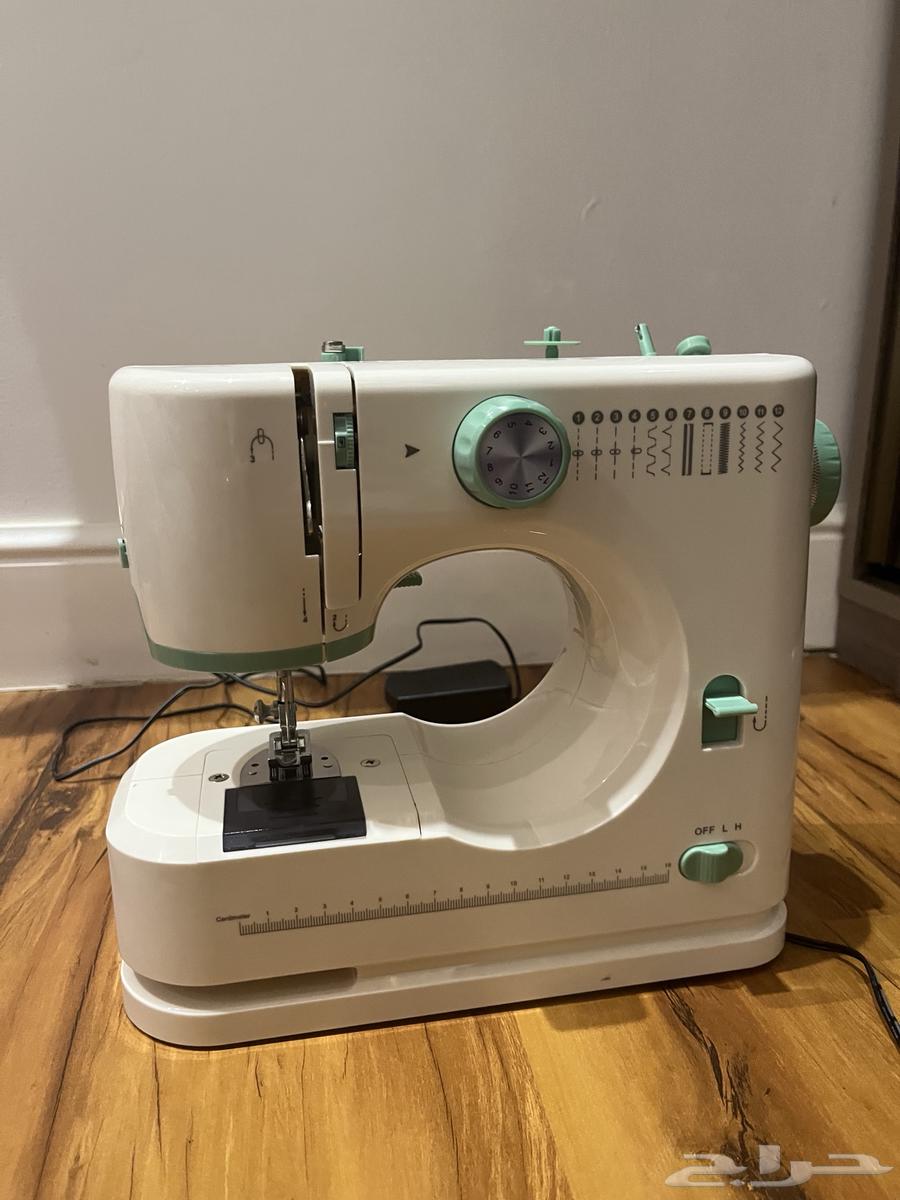 مكينة خياطة للبيع64433444914177110
