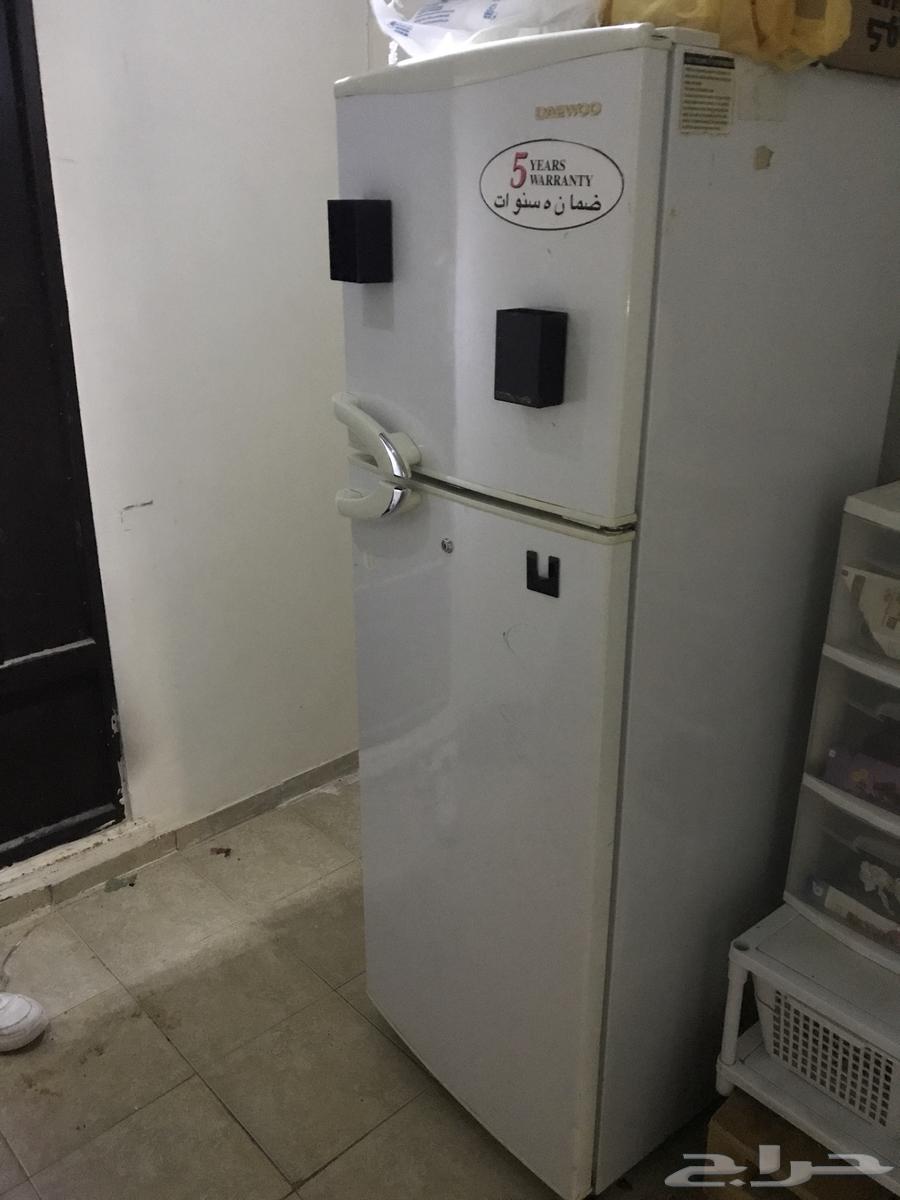ثلاجه بابين بحالة ممتازه مخرج 764429438213377111