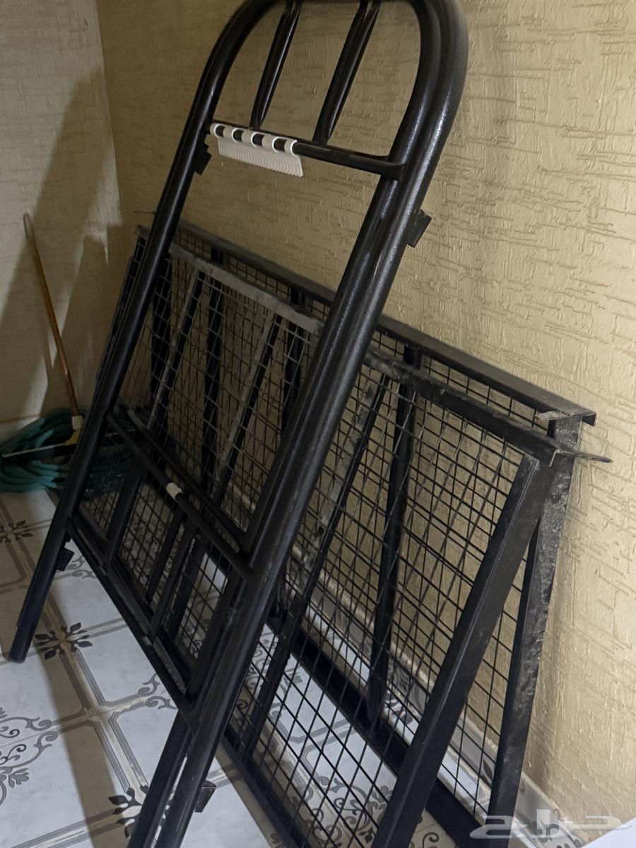 كنب وطاولة وسرير حديد دورين ومكرويف64431386023681111