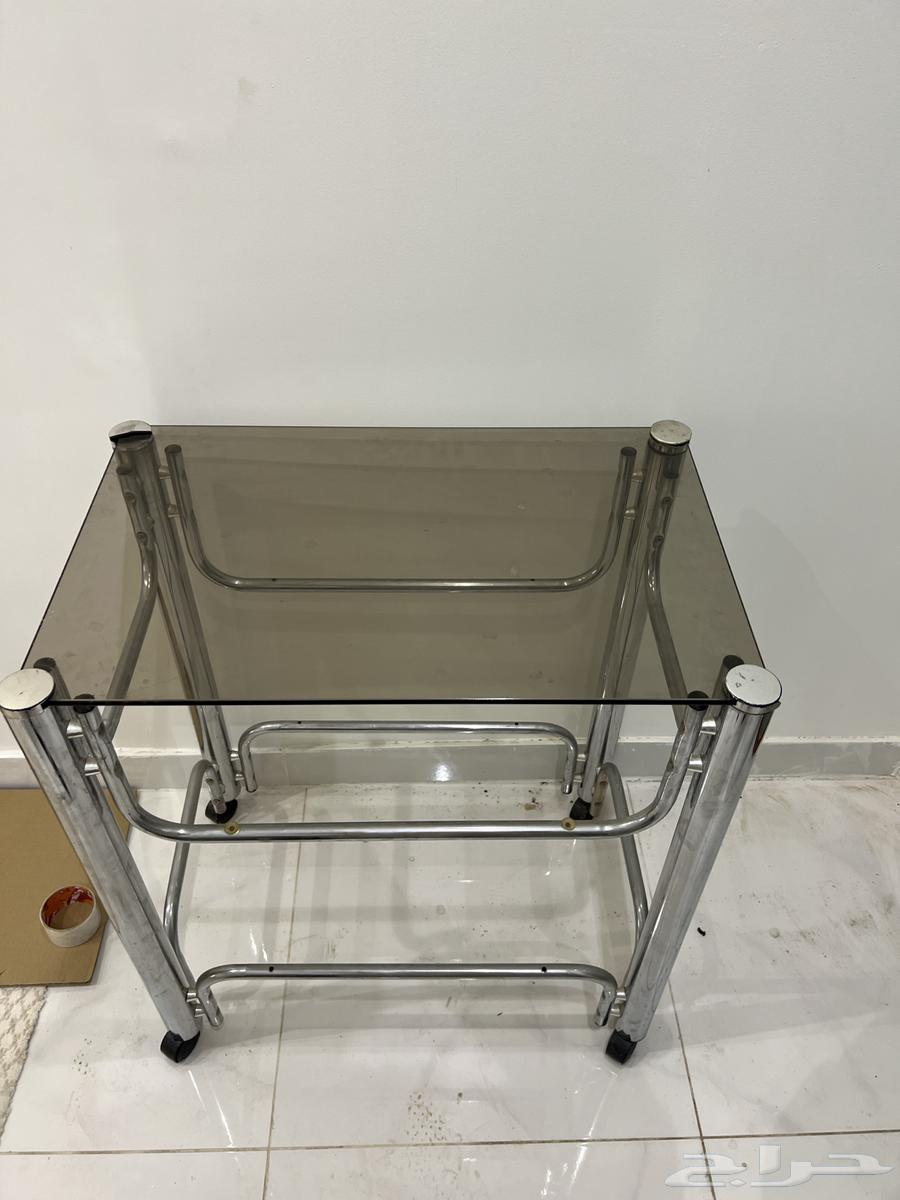 طاوله تلفزيون قديمه64429008928387111