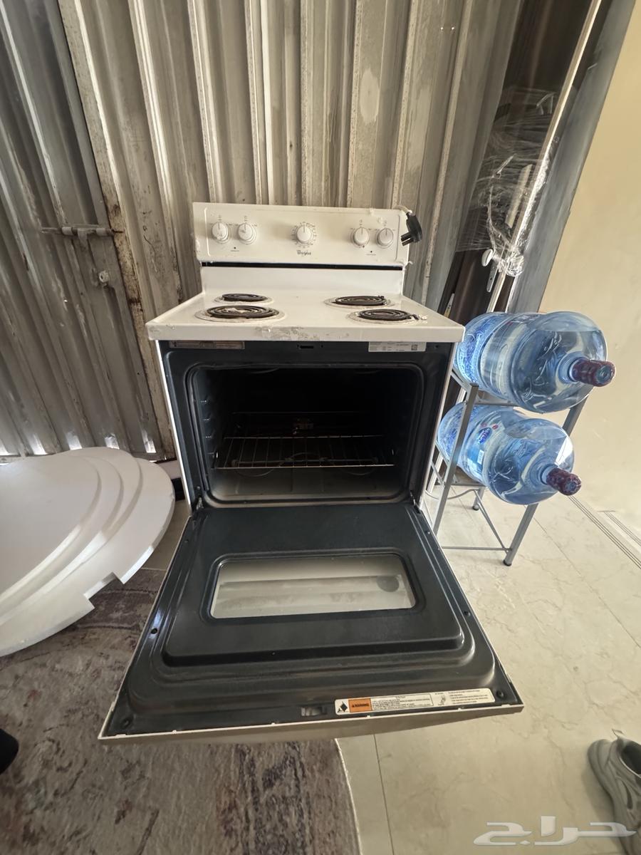 فرن نضيف جدا64431156462851111