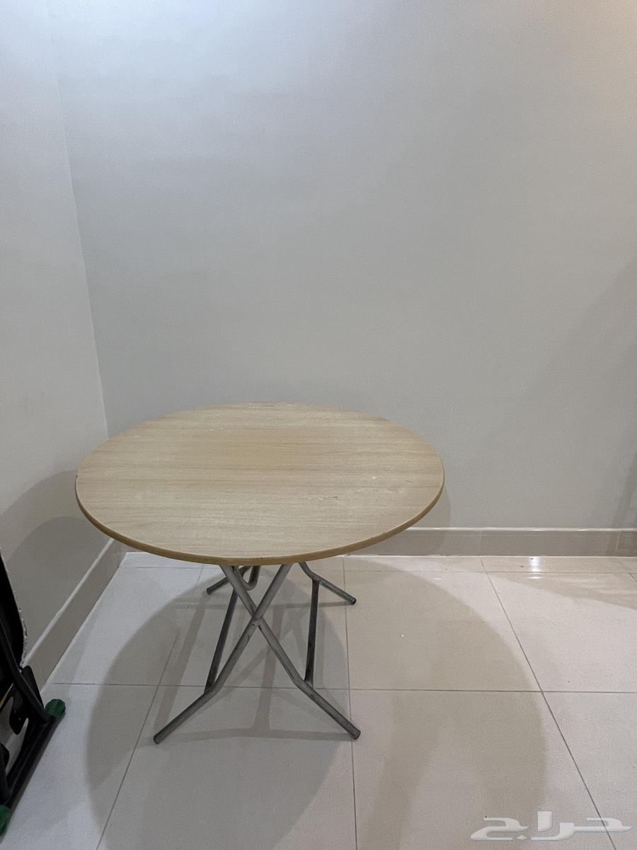 طاوله نظيفه وهندول اطفال بقماشه64433539495043111