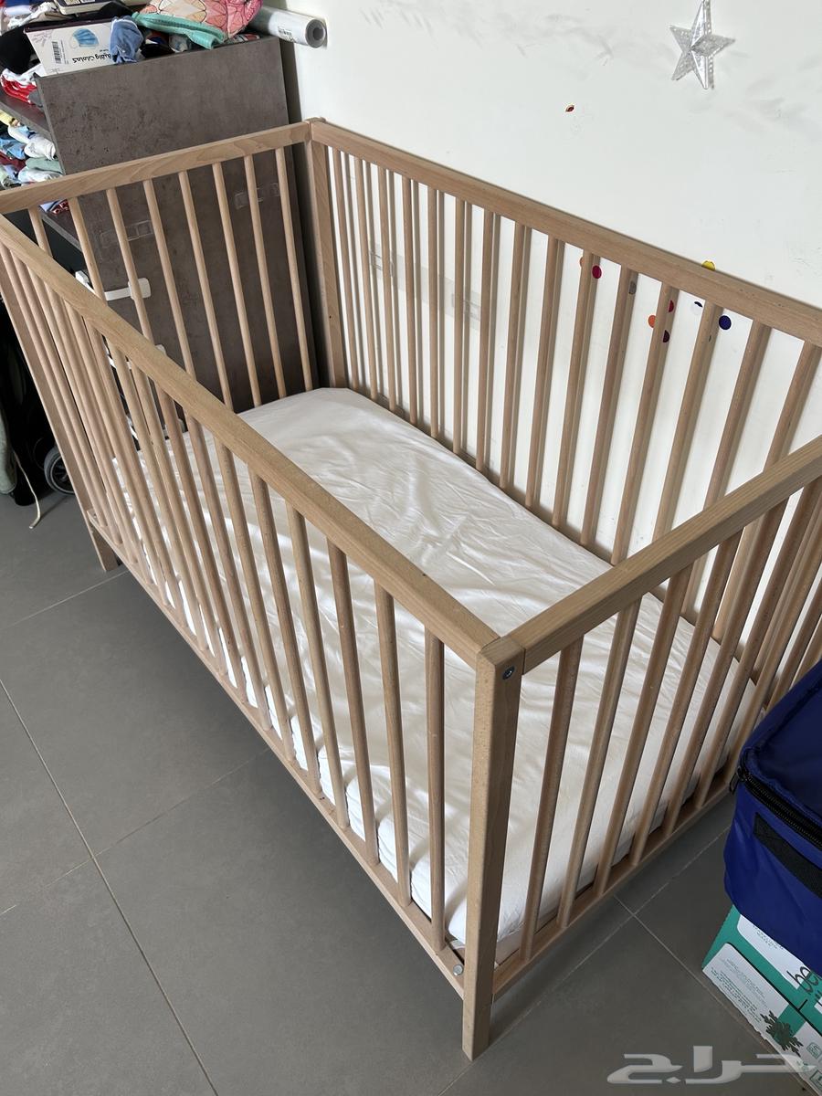 سرير أطفال مع المرتبة والشراشف64428698211329111