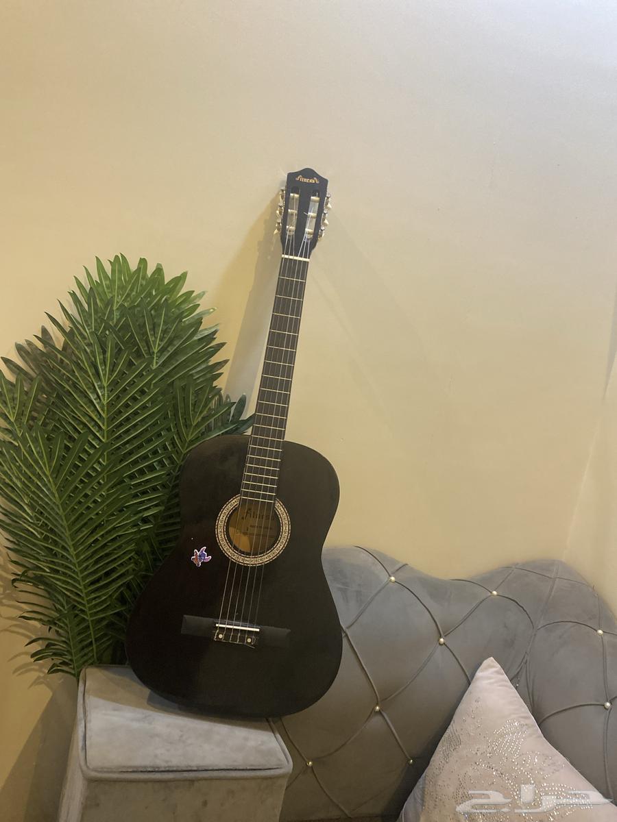 قيتار للبيع64430381688449110