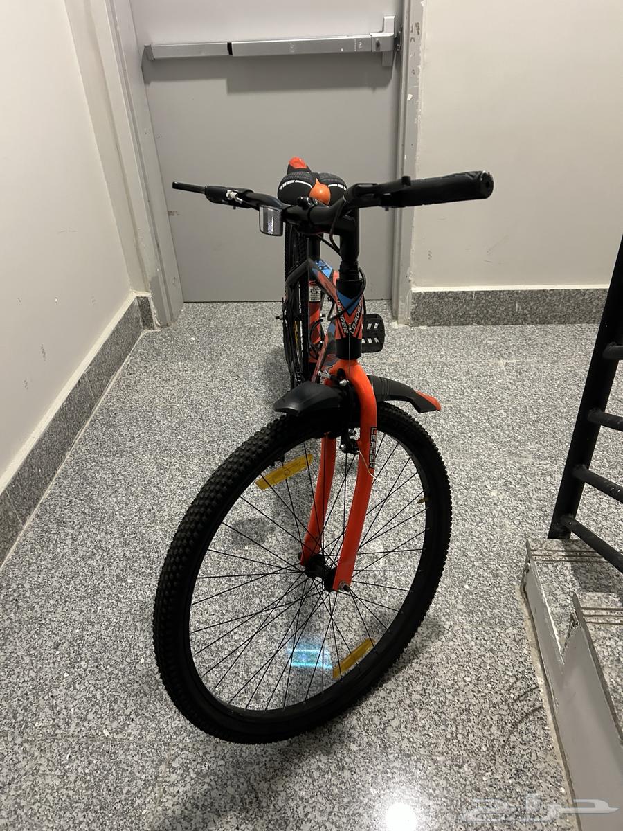 Bicycle for sale, reason is too big for my brothers64428201318401112