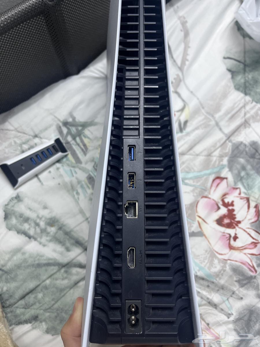 Sony for sale, broken port but the rest is good Sony 564432440908930114