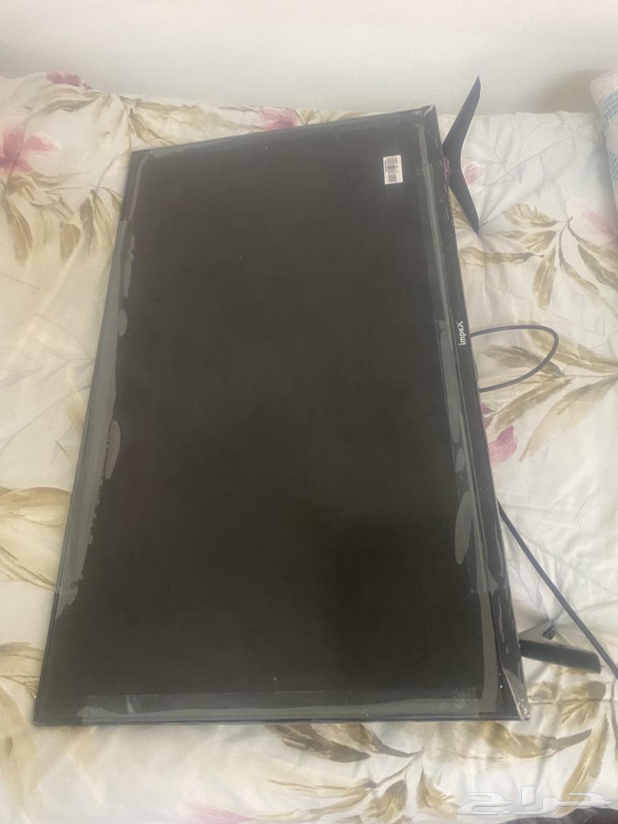 32-inch Smart TV with receiver64430846591747112