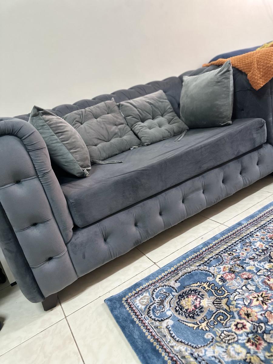 Serving table64433026567683114