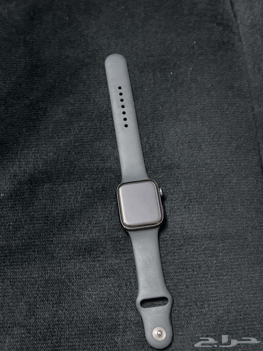 ساعة ابل64428644085123111