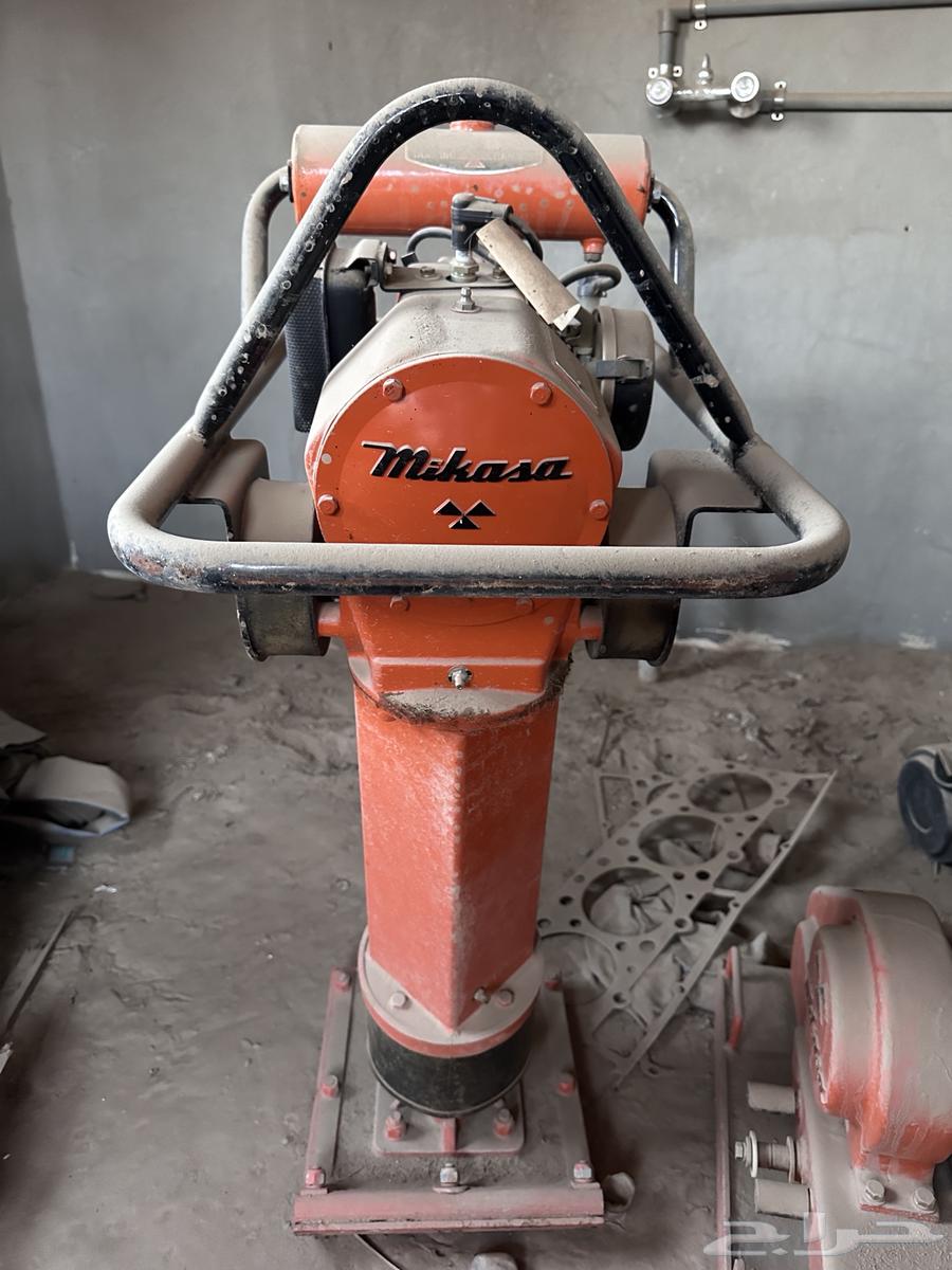 معدات للبيع64430670698753114