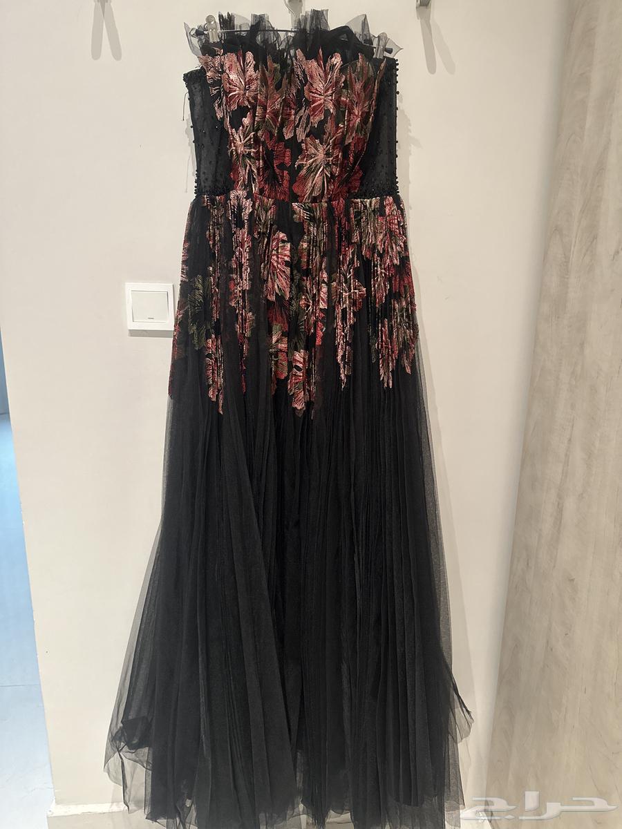 فستان للبيع مقاس M64430886880385111