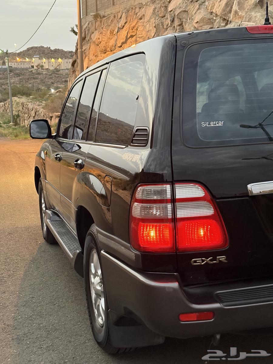 Land Cruiser GXR Model 200564592153780481114