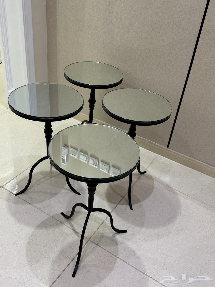 4 semi-new serving tables painted with scratch-resistant oven paint64428228440833111