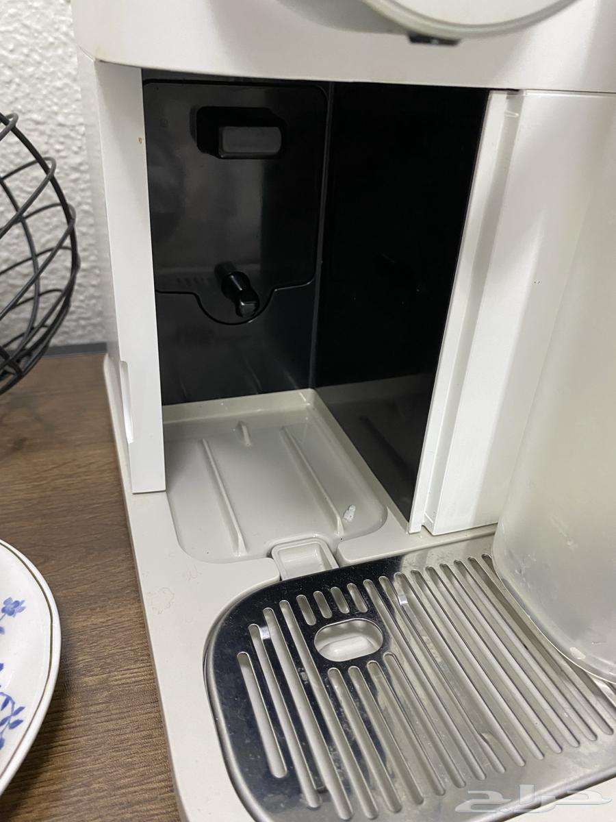 مكينة قهوه من شركة Nespresso64427410013442114