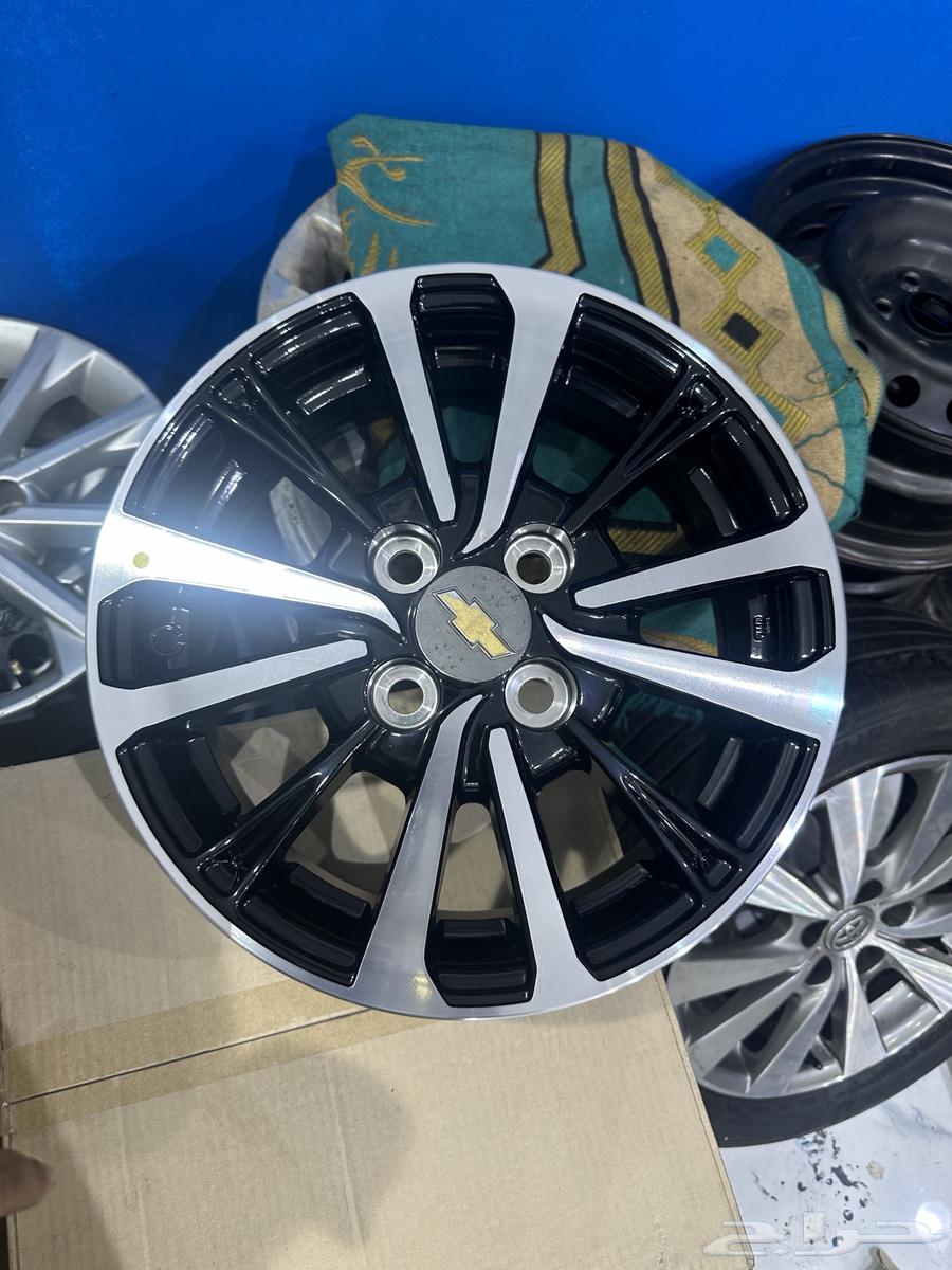 جنوط اصلي وكآله تركب على شفر سبارك مقاس 1464587429146626112