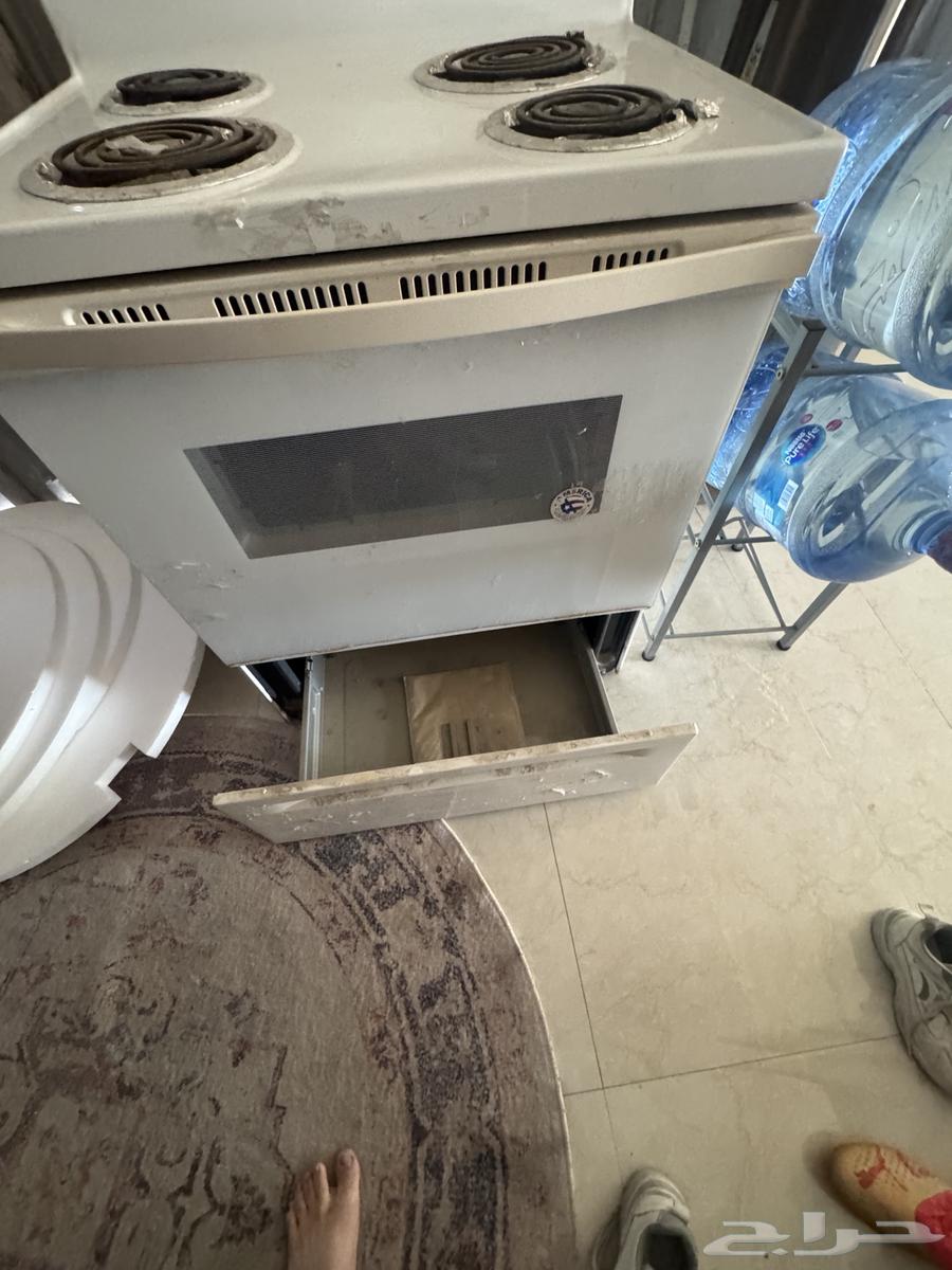 فرن نضيف جدا64431156462851112