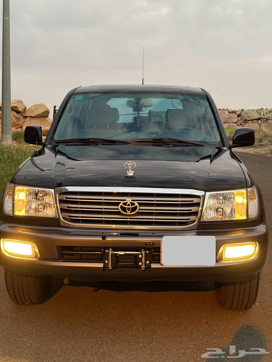 Land Cruiser GXR Model 200564592153780481110