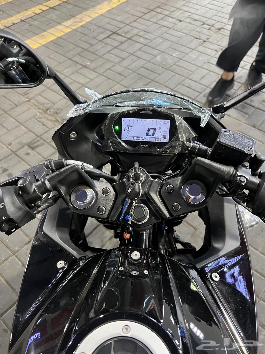 للبيع سوزوكي gixxer 15064589585733507111