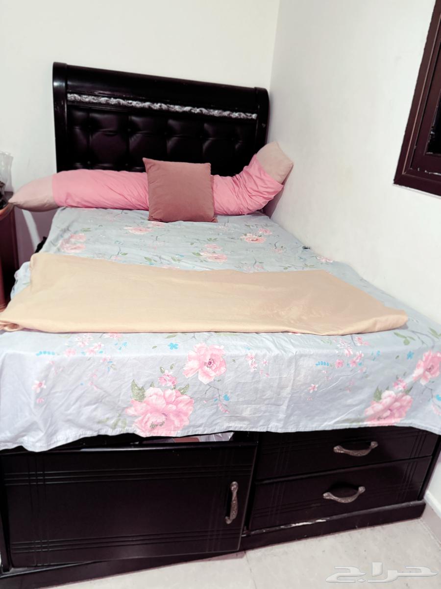 سرير نفر و نص مع المرتبه64433377315970110