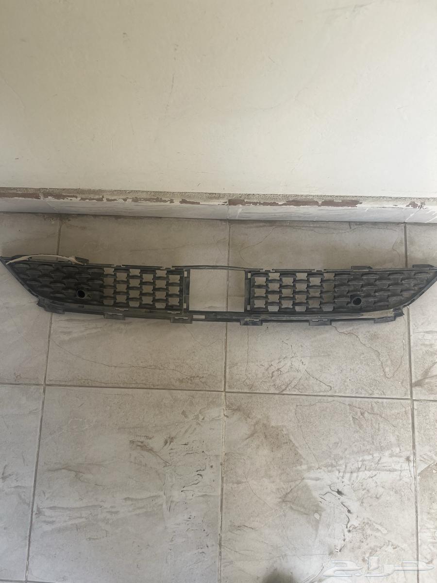 شبك سفلي صدام كريسلر 2015 وما فوق64588024039554110