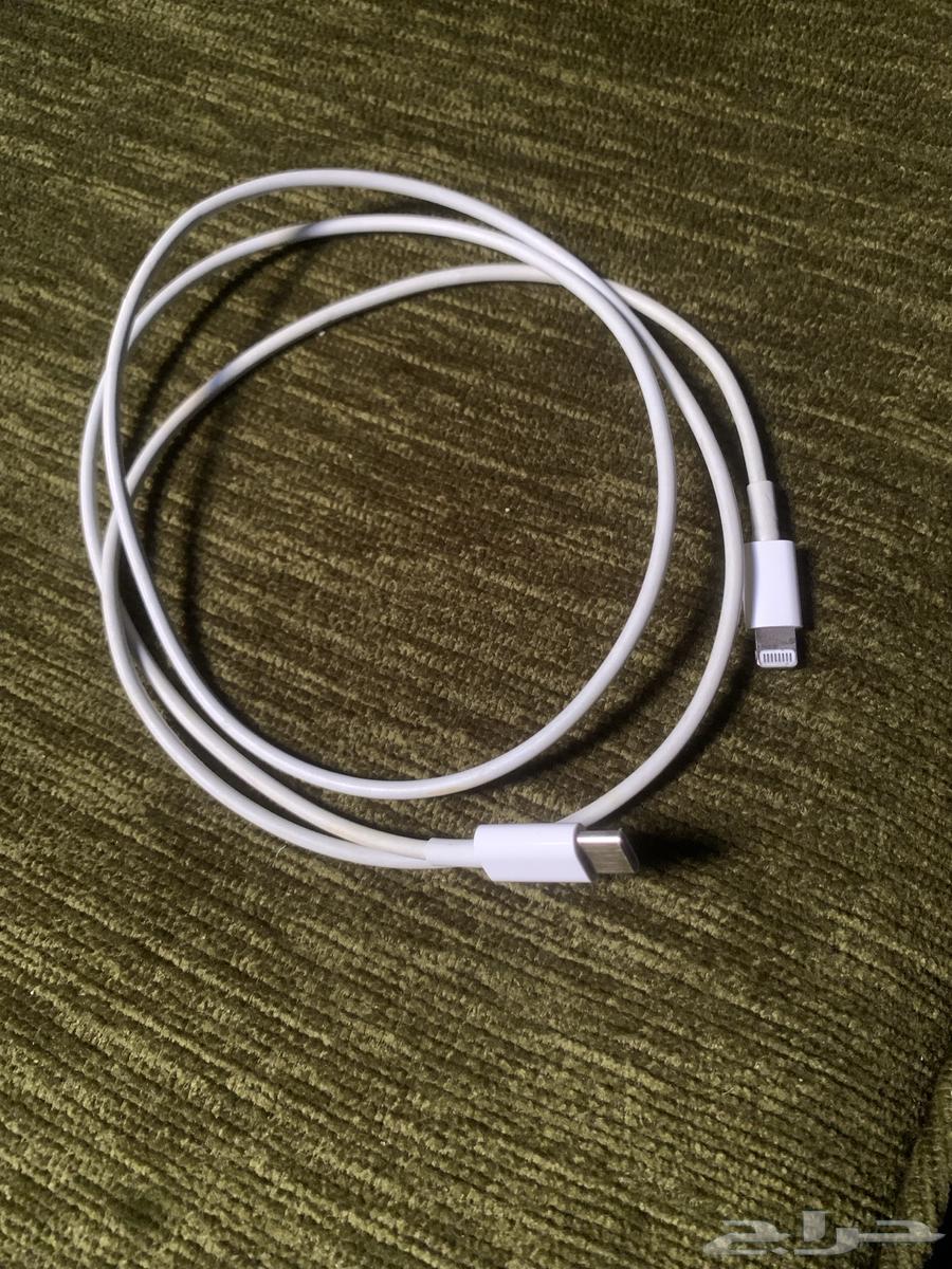 Very cheap iPhone charger from Lightning to C64430475575937110