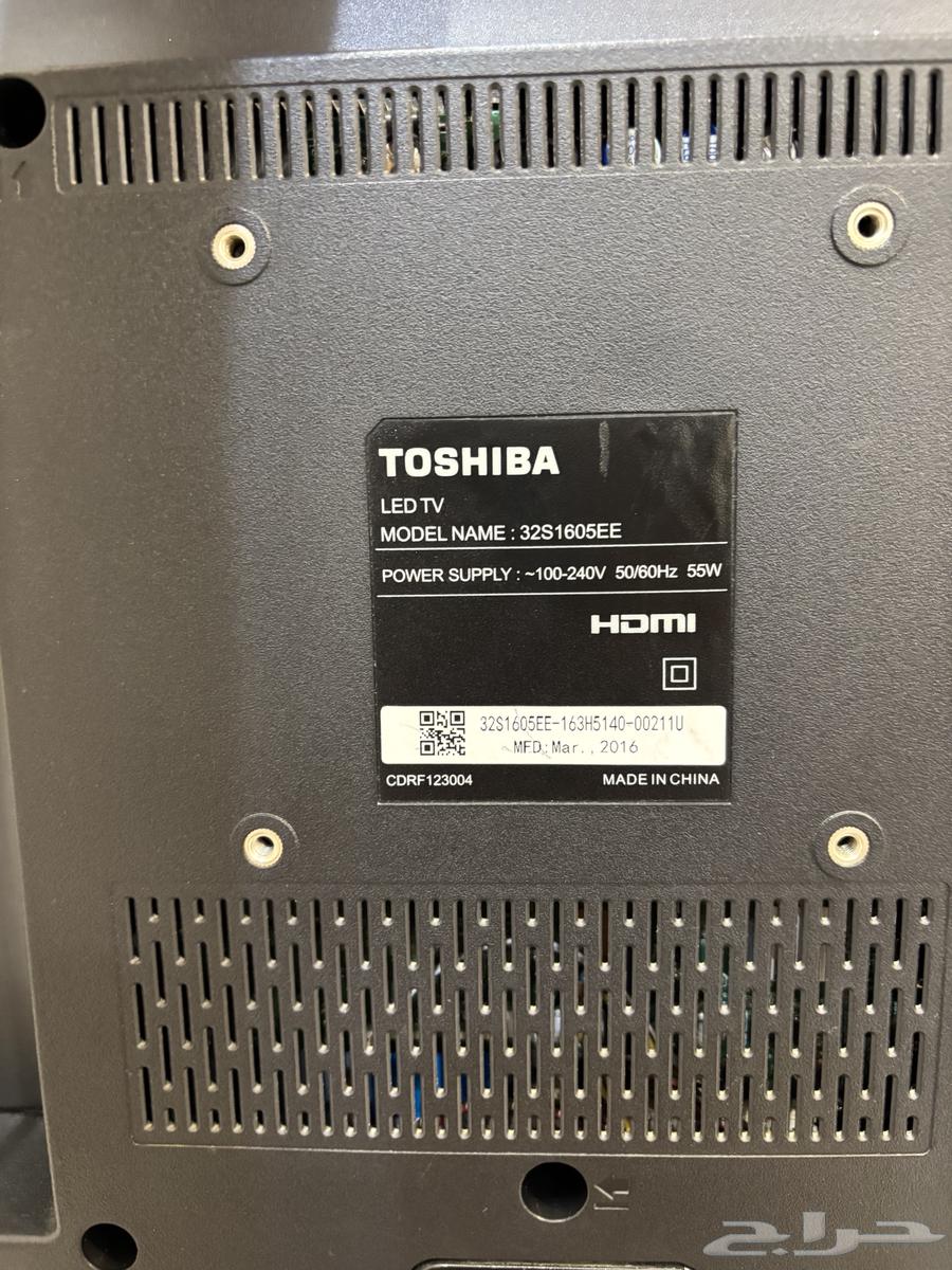 تلفزيون من شركة TOSHIBA 32 بوصه64432822780803111