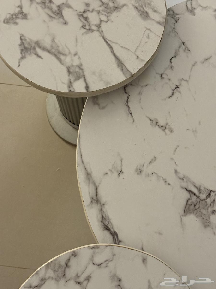 Reception table64432876682754112