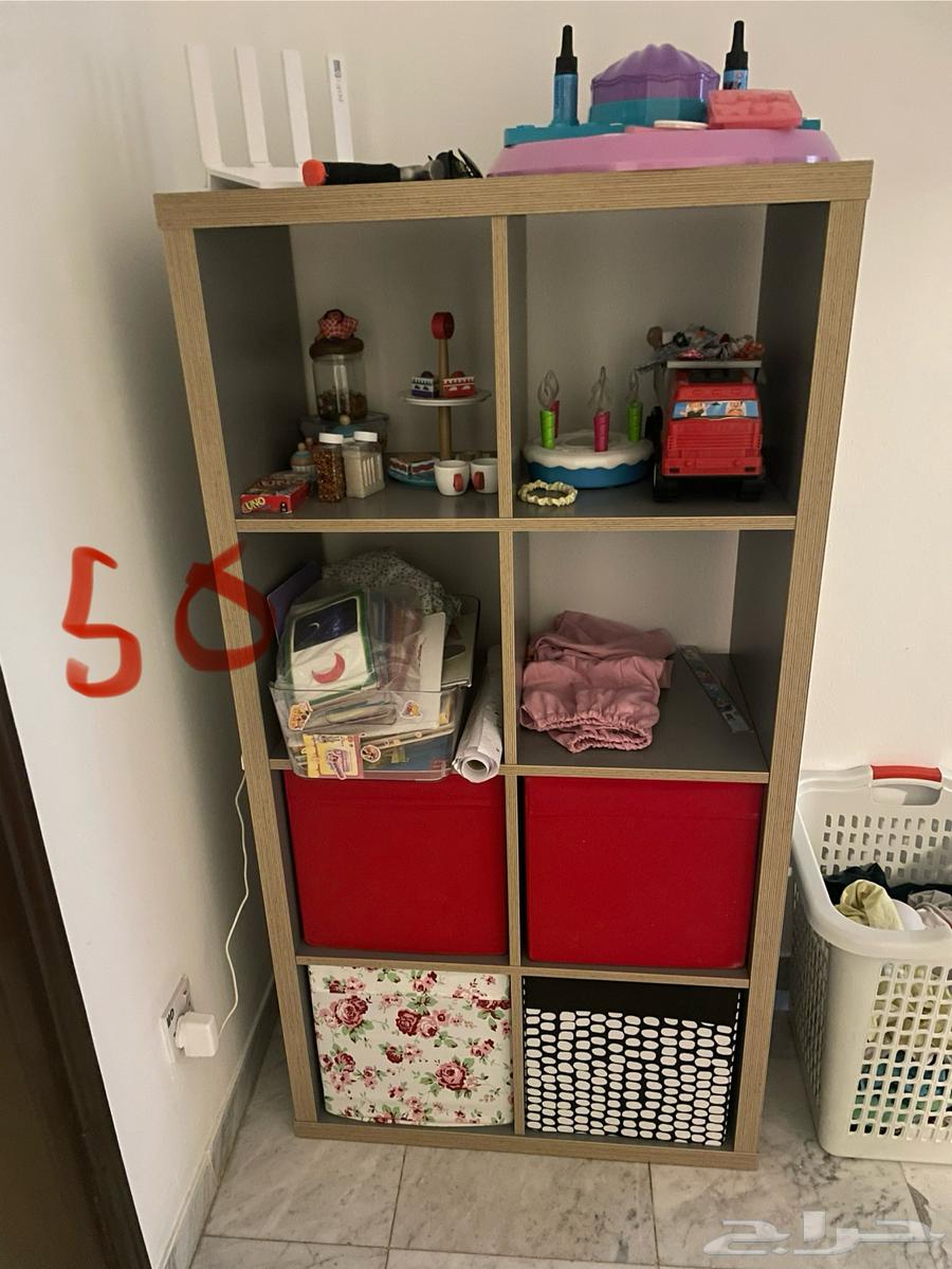 خزائن ومكتب ومتفرقات للبيع64432359571713112