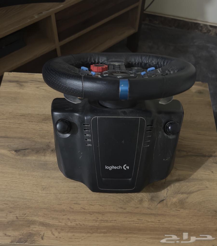 Logitech G Driving Force G29 Steering Wheel for Games with Pedals64427462736769111