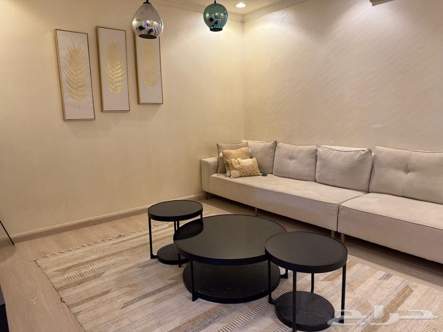 صالة كامله للبيع من افضل واجود انواع الاثاث الكنب64426496974595113