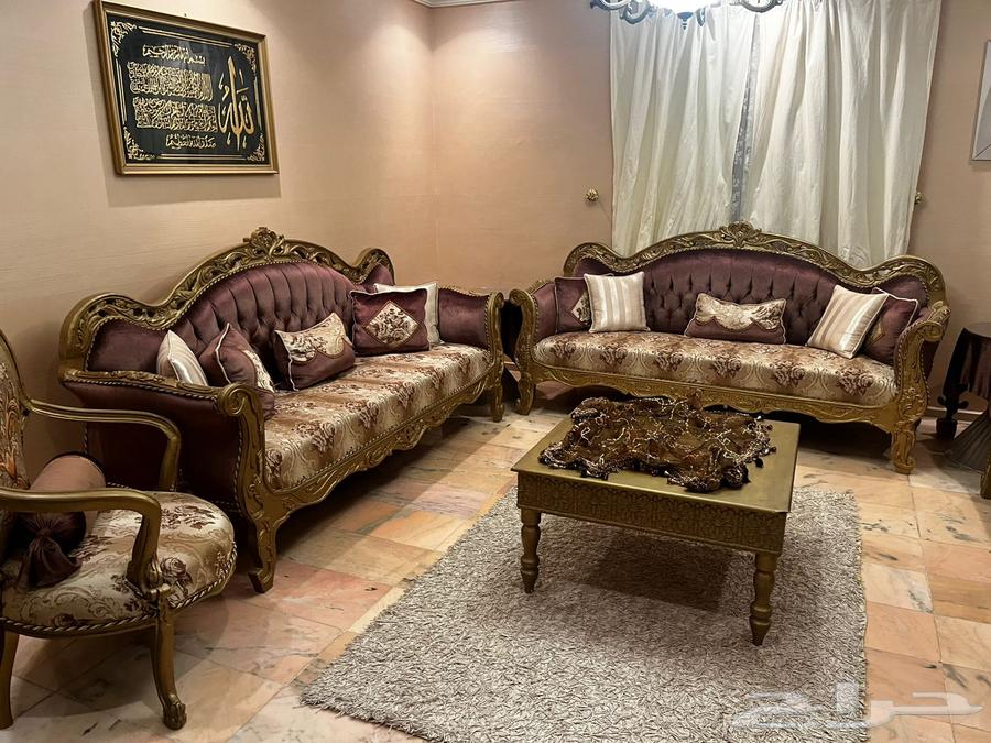 طقم كنب مع طاولة هدية64432890550913111