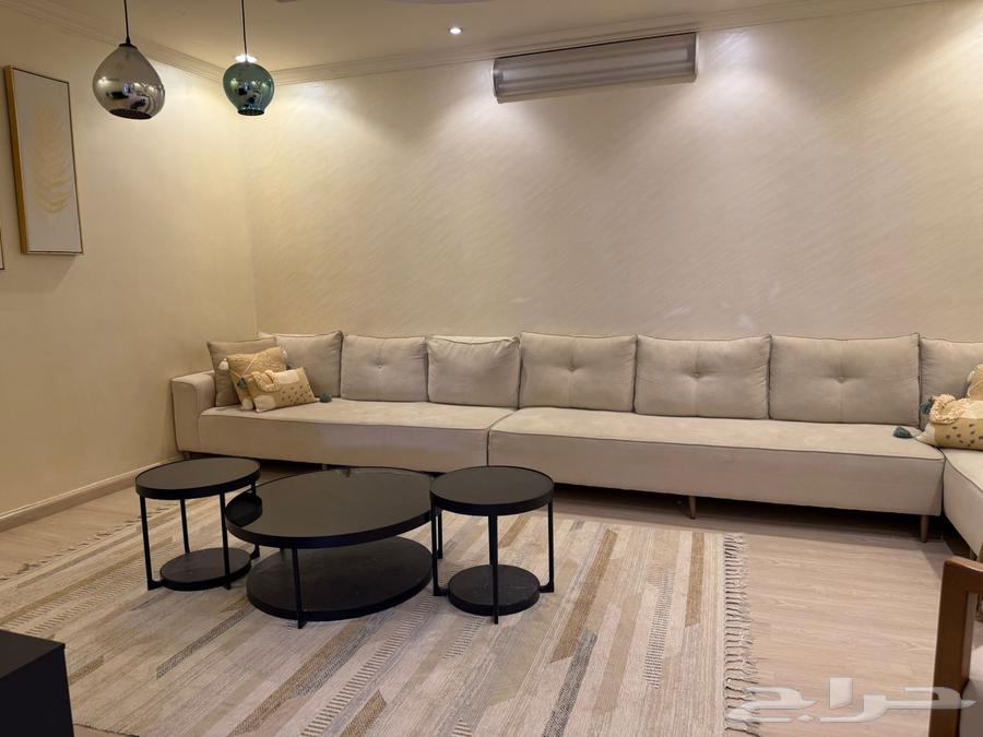 صالة كامله للبيع من افضل واجود انواع الاثاث الكنب64426496974595110