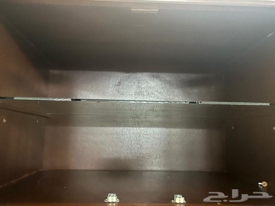 دولاب تفصيل نظيف للبيع ب 8064419564231938112