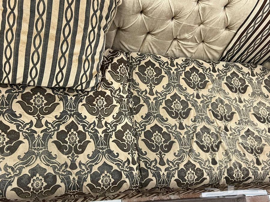 كنب64427317476866112