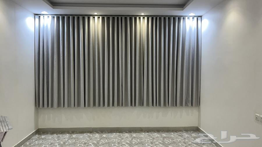 Wavy curtains per meter 145 riyals per line64432264520963110