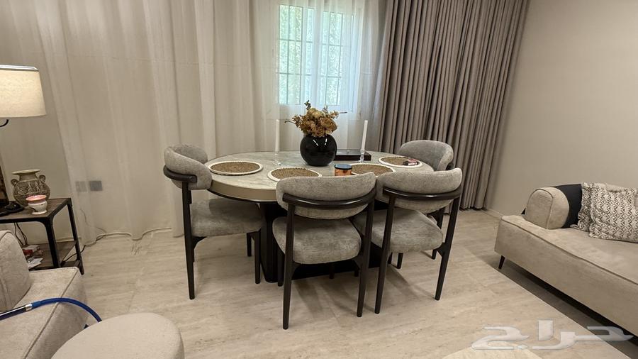 New dining table and side table64429762231427110