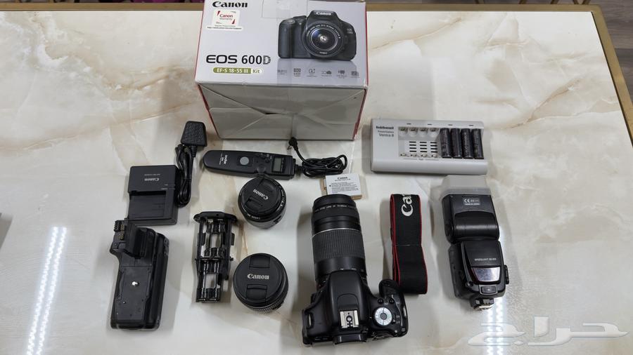 كاميرا كانون d600 مع كامل ملحقاتها64431910355329113