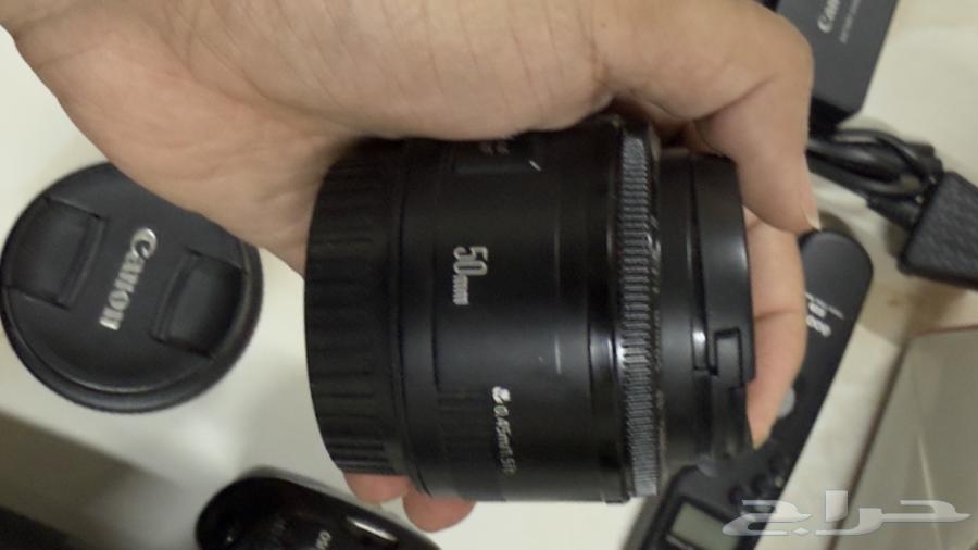 كاميرا كانون d600 مع كامل ملحقاتها64431910355329110