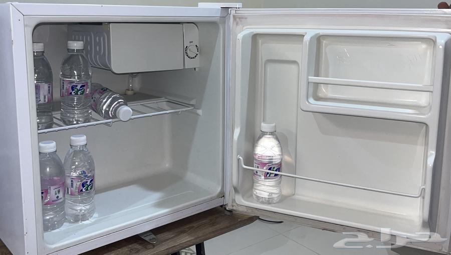 ثلاجات مكتبيه وغرف نوم شبه جديد الدوادمي64432413798529112