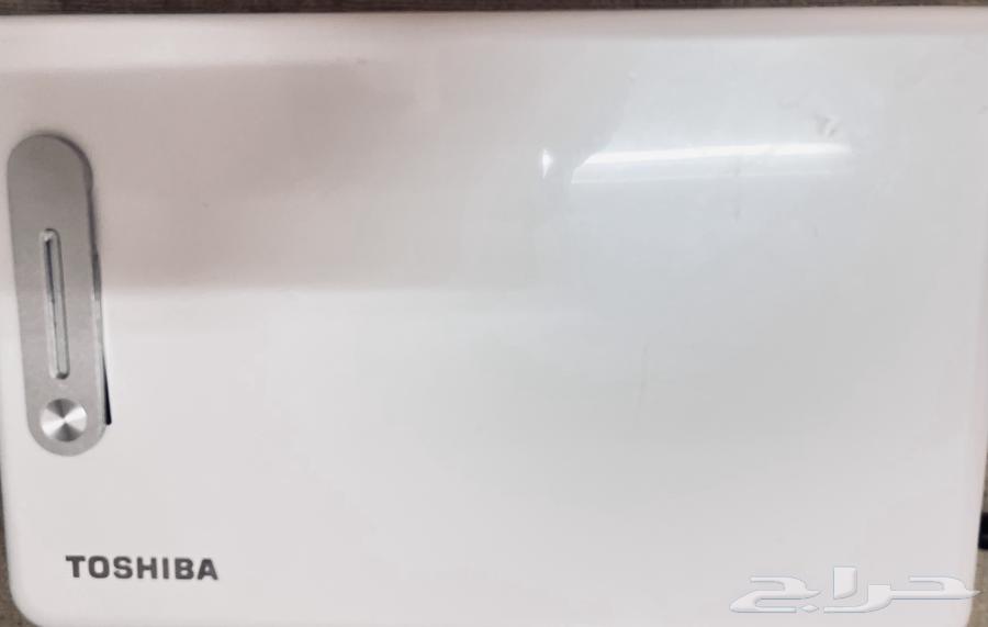 لابتوب توشيبا اللون ابيض64430408029825111