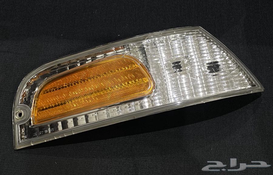 ركن يمين فورد فكتوريا64593071101059110