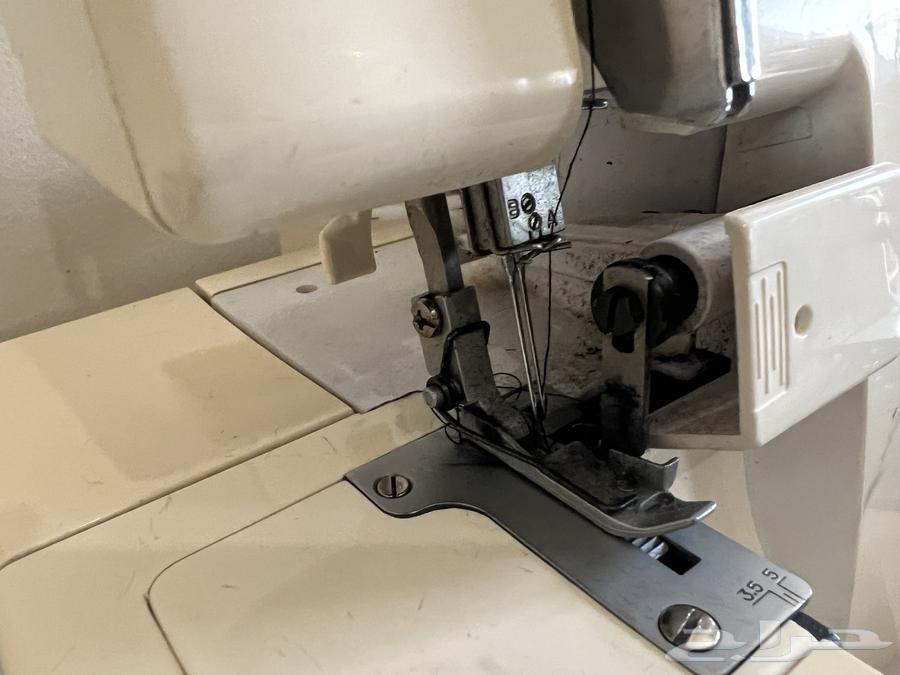 Overlock Machine (Silver)64430589361794112