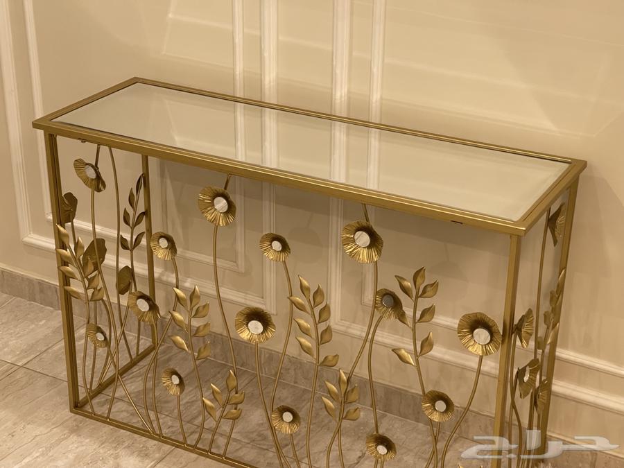 طاوله قزاز مصبوغ لون ذهب ديزاين ورد64432060634369111