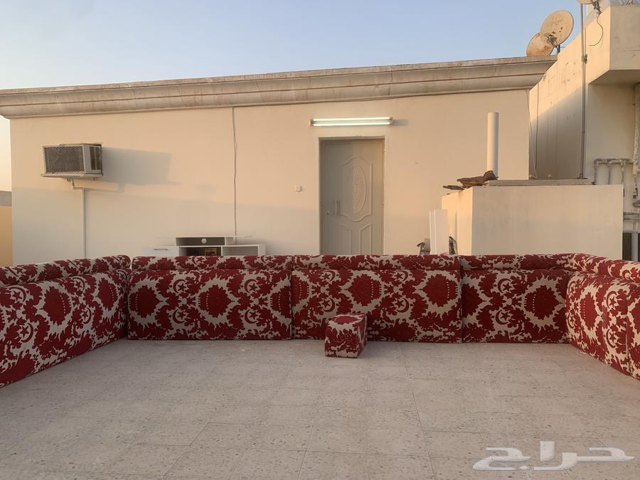 للبيع جلسه شعبيه64429317385731110