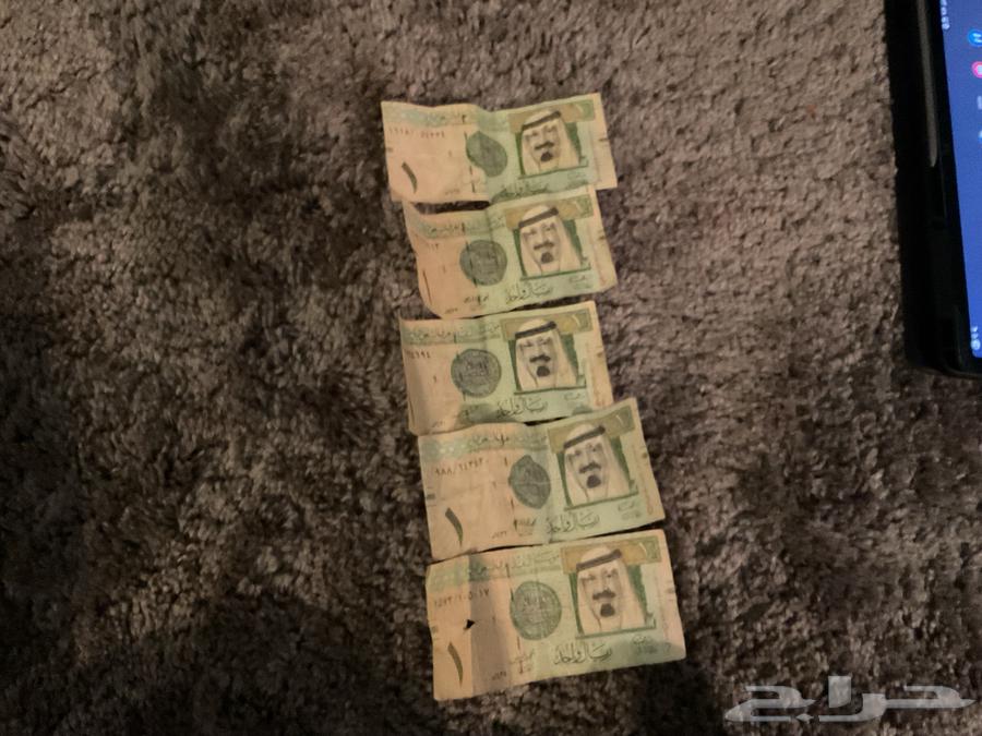 ريالات الملك عبد الله اثنين توقيع الخليفي وثلاث عاديين64429129882627112