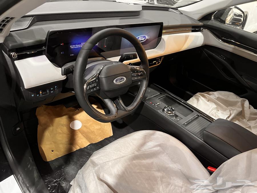 فورد تورس 2025 ترند كاش واقساط64591743723522114