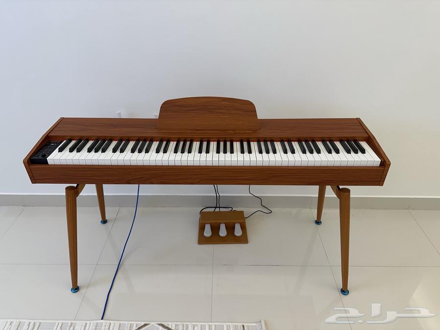 بيانو ديجيتال 88 مفتاح ( أقل من 3 شهور )64429451826434111