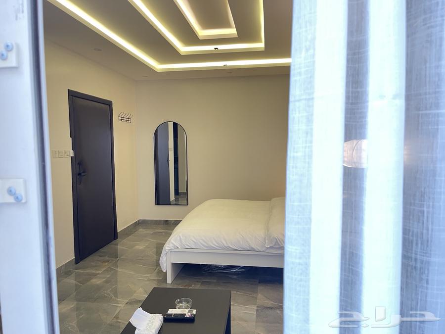 اثاث استديو كامل للبيع64429210529666110