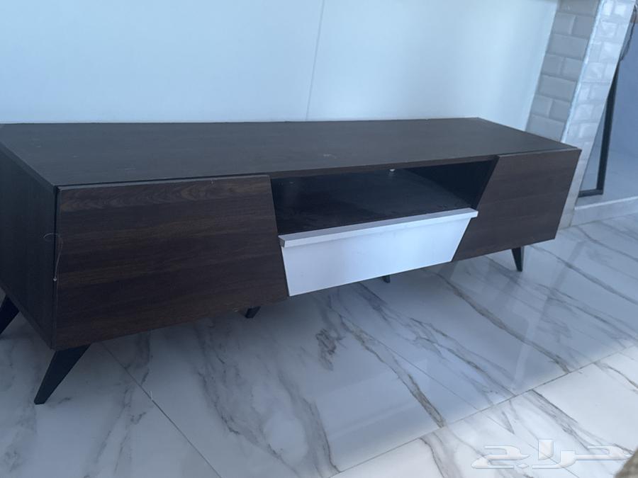 طاولة تلفزيون64430057250563111