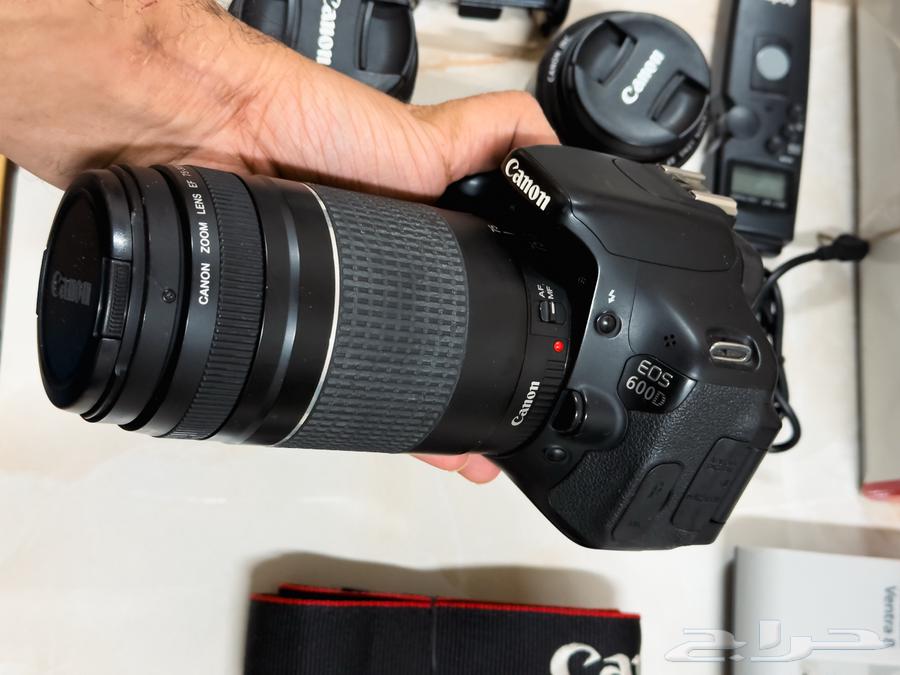كاميرا كانون d600 مع كامل ملحقاتها64431910355329111